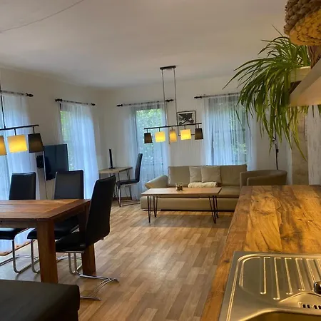 Elsterblick Apartment *